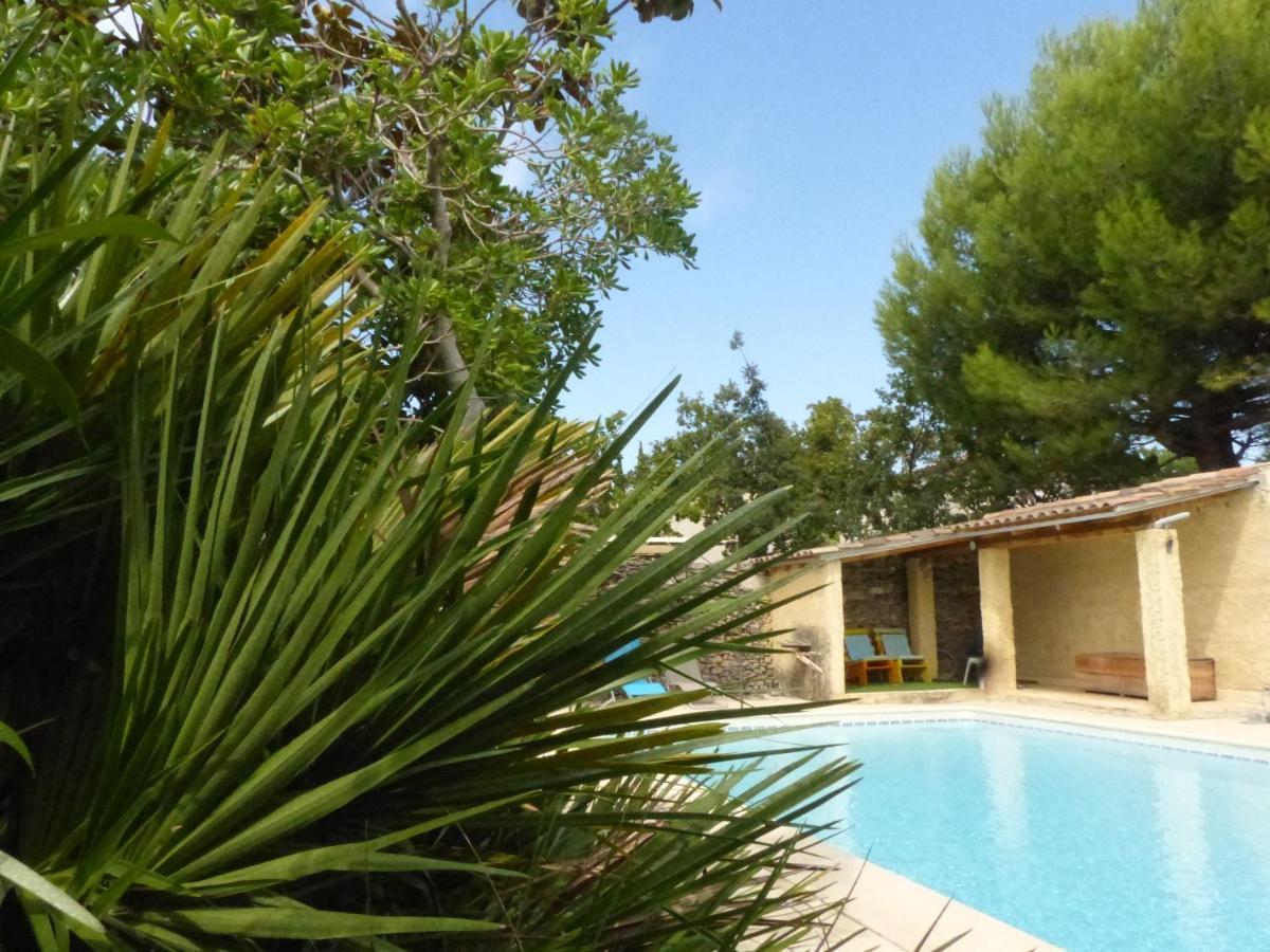 La Quietude De St Antoine - Piscine Privee Villa LʼIsle-sur-la-Sorgue Exterior foto